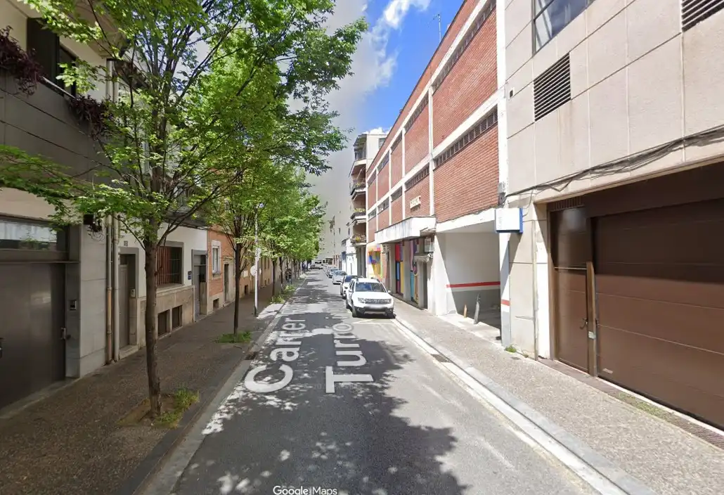 Einzelparkplatz zur Miete in Ronda Ferran Puig 15A, imagen 2