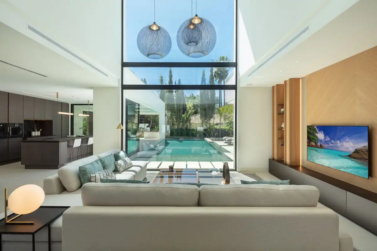 Villa mit Pool zum Verkauf in Nueva Andalucía, imagen 17