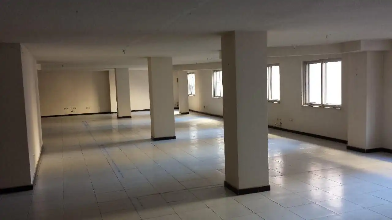 Commercial properties for sale in Zamora Capital 