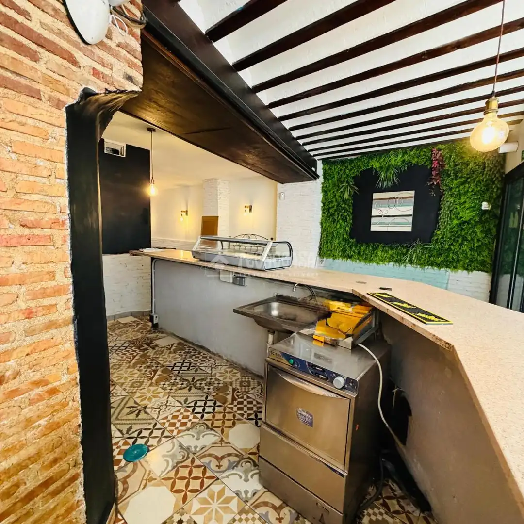 Commercial properties for sale in Villaconejos  with Air Conditioner