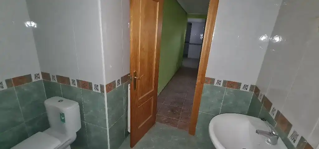 Baño de Oficina en venta en  Logroño