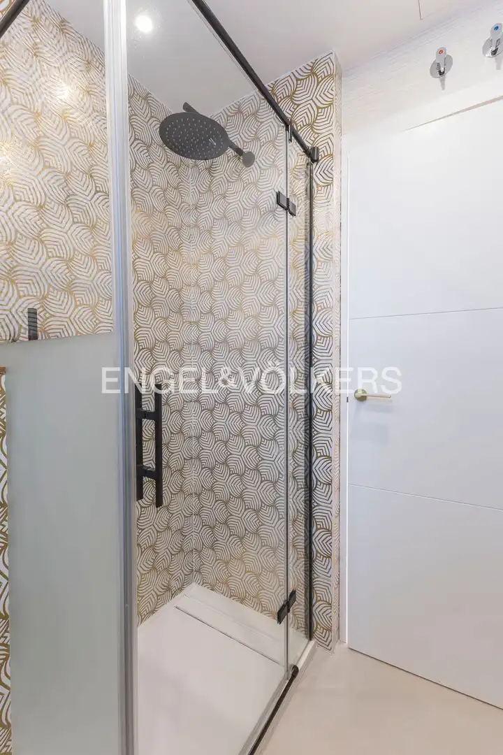 Flat for sale in Chamberí