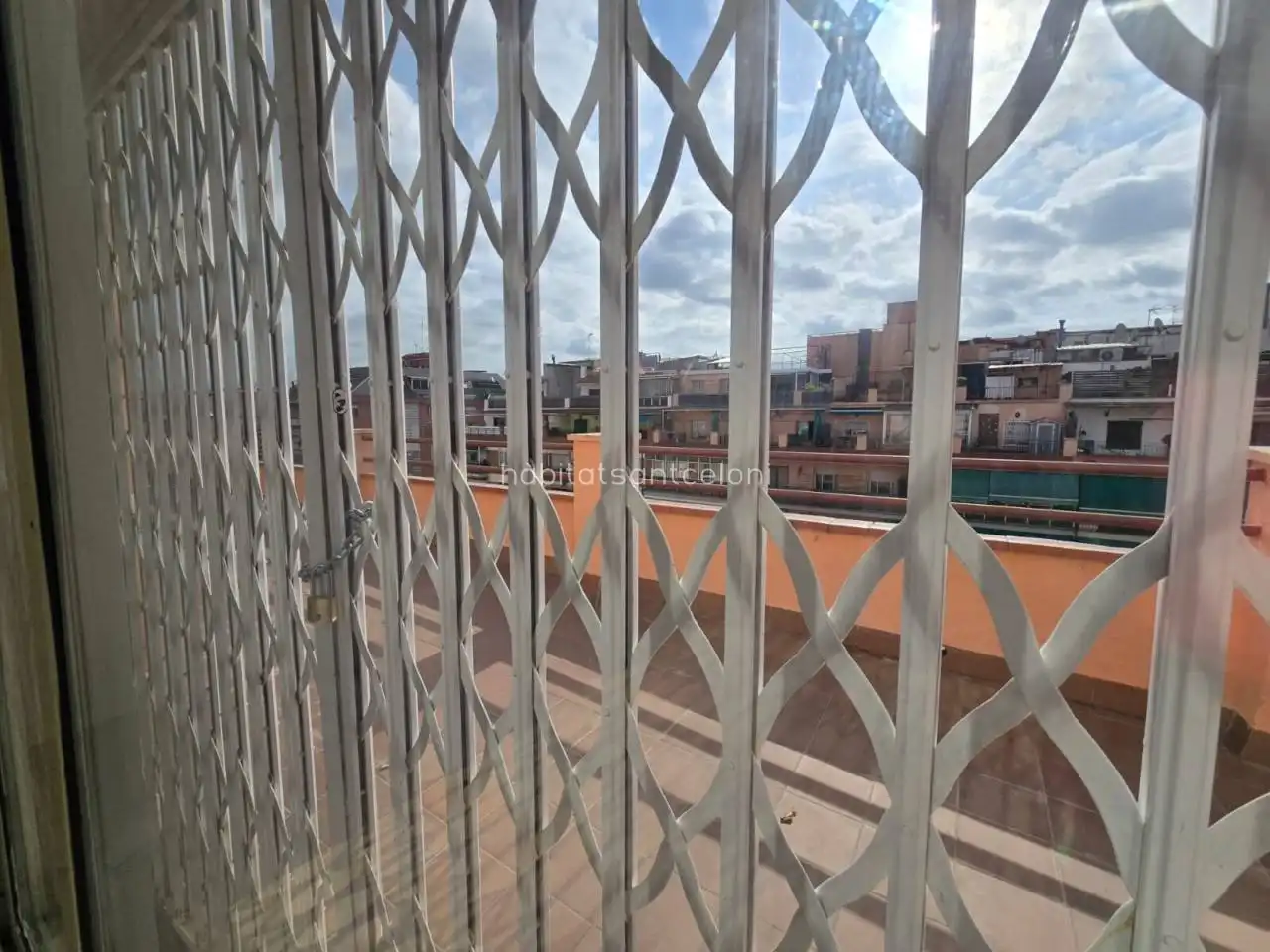 Vista exterior de Ático en venta en Granollers con Terraza