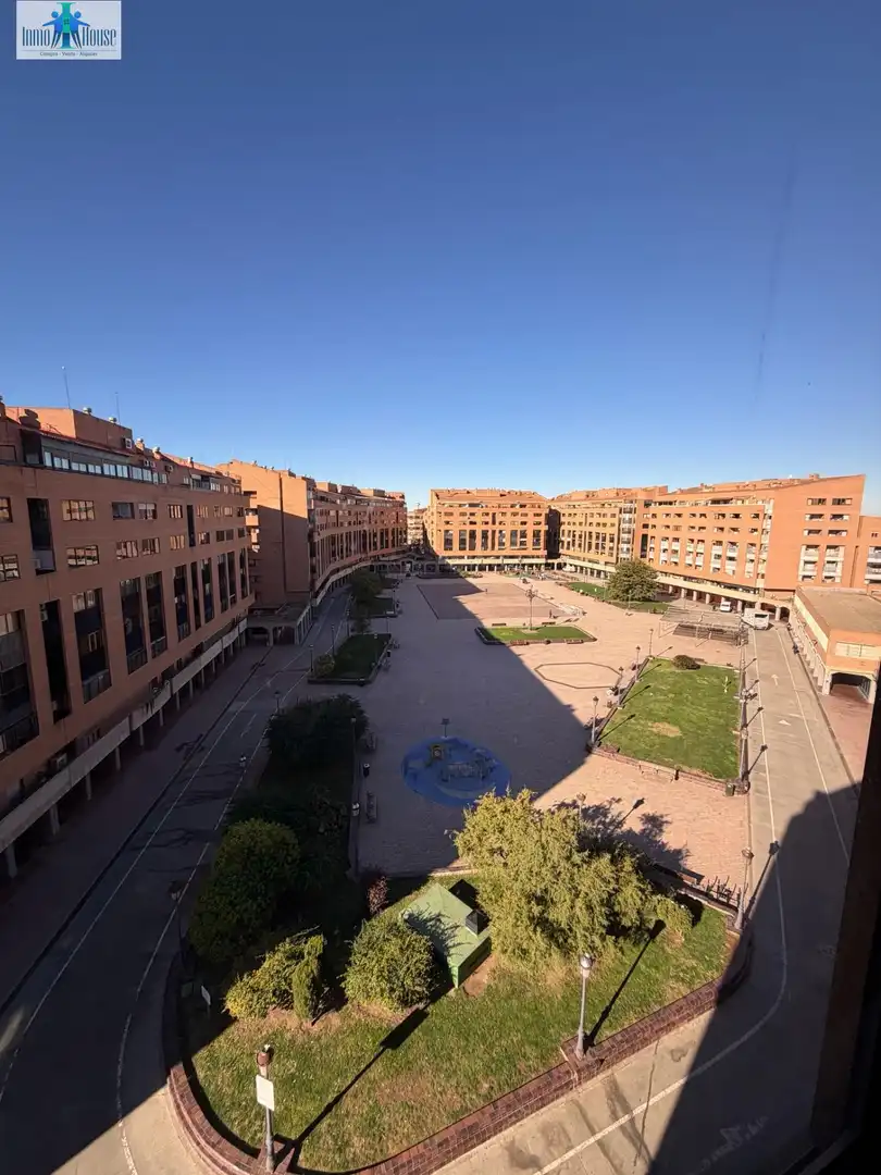 Flat with terrace for sale in Centro, imagen 5