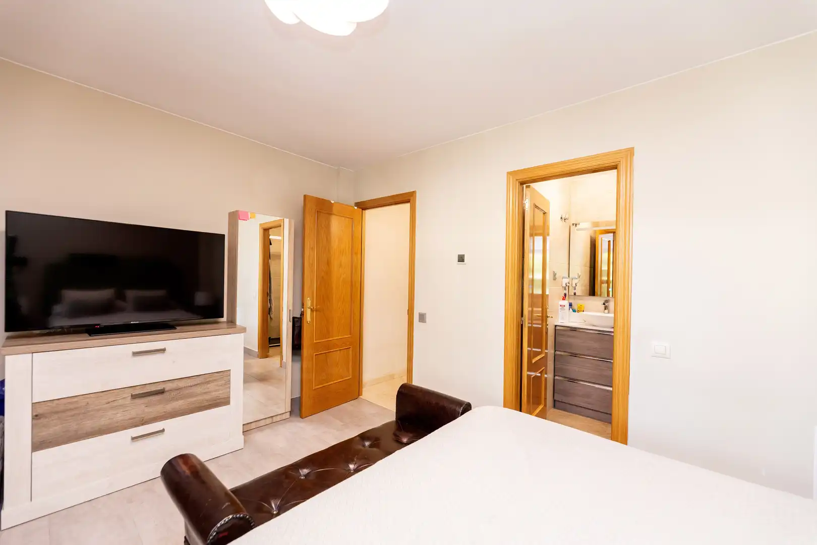 Habitación de Casa adosada en venta en Colmenarejo con Aire acondicionado, Calefacción y Terraza