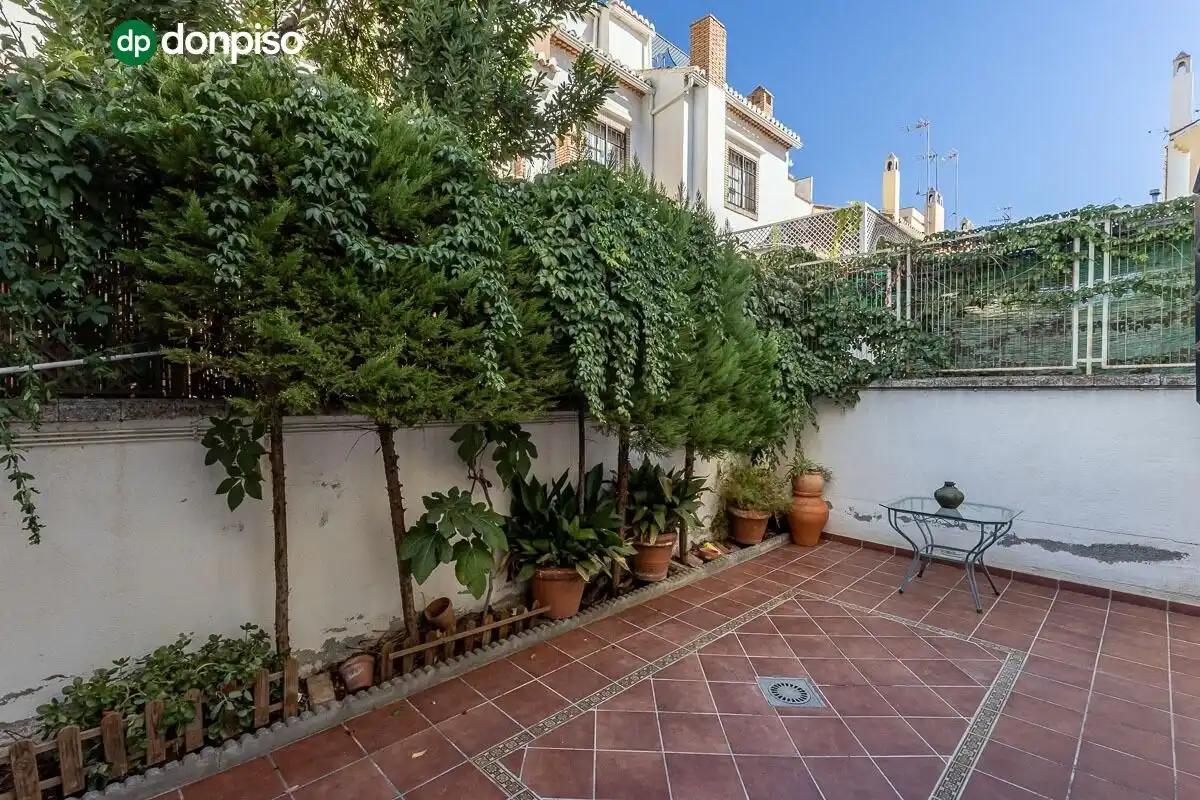 Terraza de Casa adosada en venta en Genil
