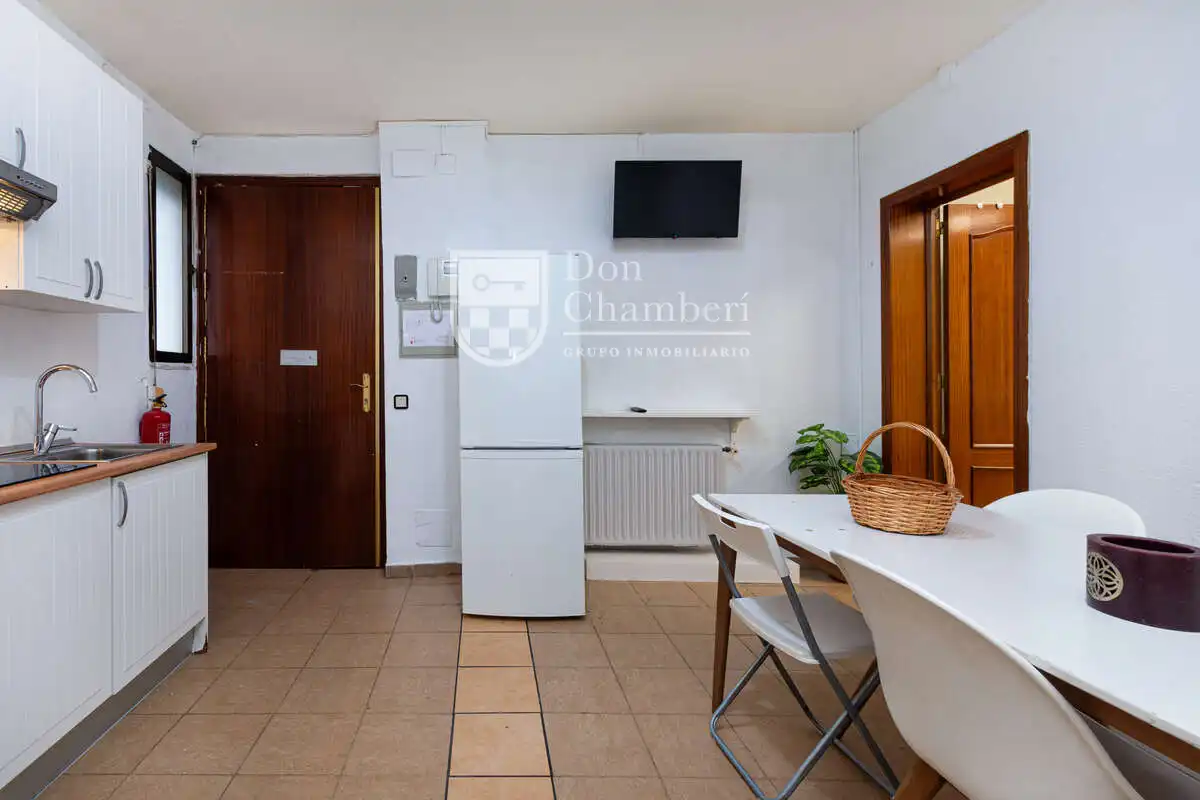 Küche von Wohnung zum Verkauf in Madrid