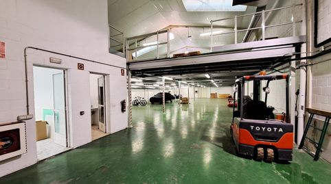 Gran oportunidad. Haro. Pabellón en parcela de 553 m2 en pleno Polígono industrial en el precio de 208.060 €.