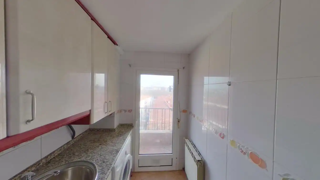 Kitchen of Flat for sale in Zaragoza  with Heating