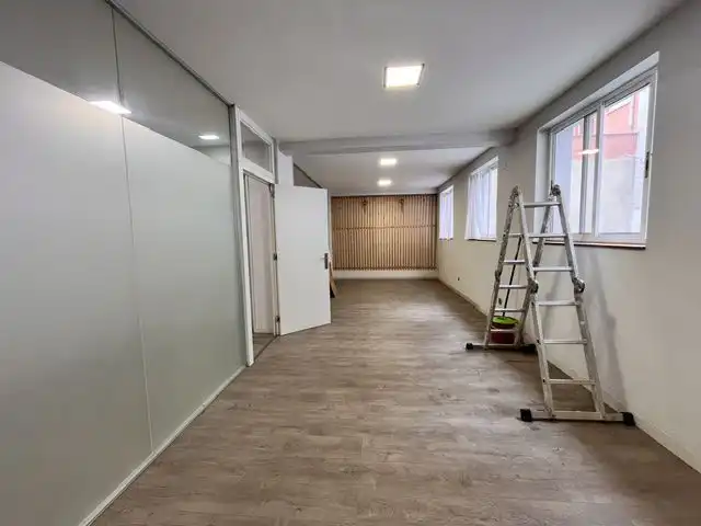 Business premises for sale in Este, imagen 29