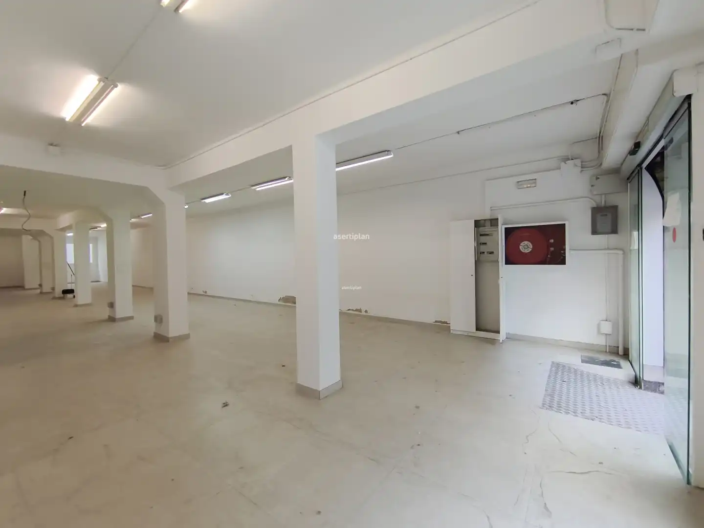 Local comercial de lloguer a Carrer Miquel Biada, imagen 6