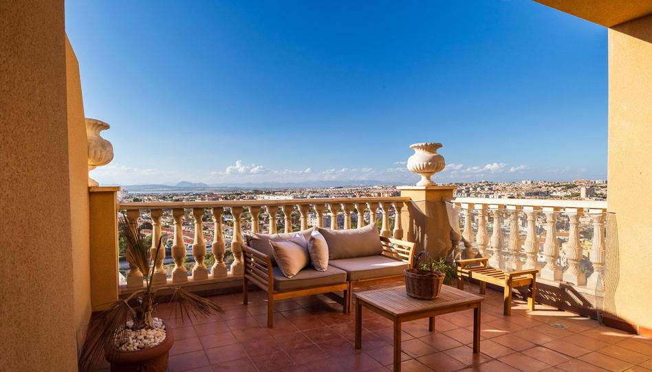 Foto 1 de Àtic en venda a Zona los Frutales, Alicante