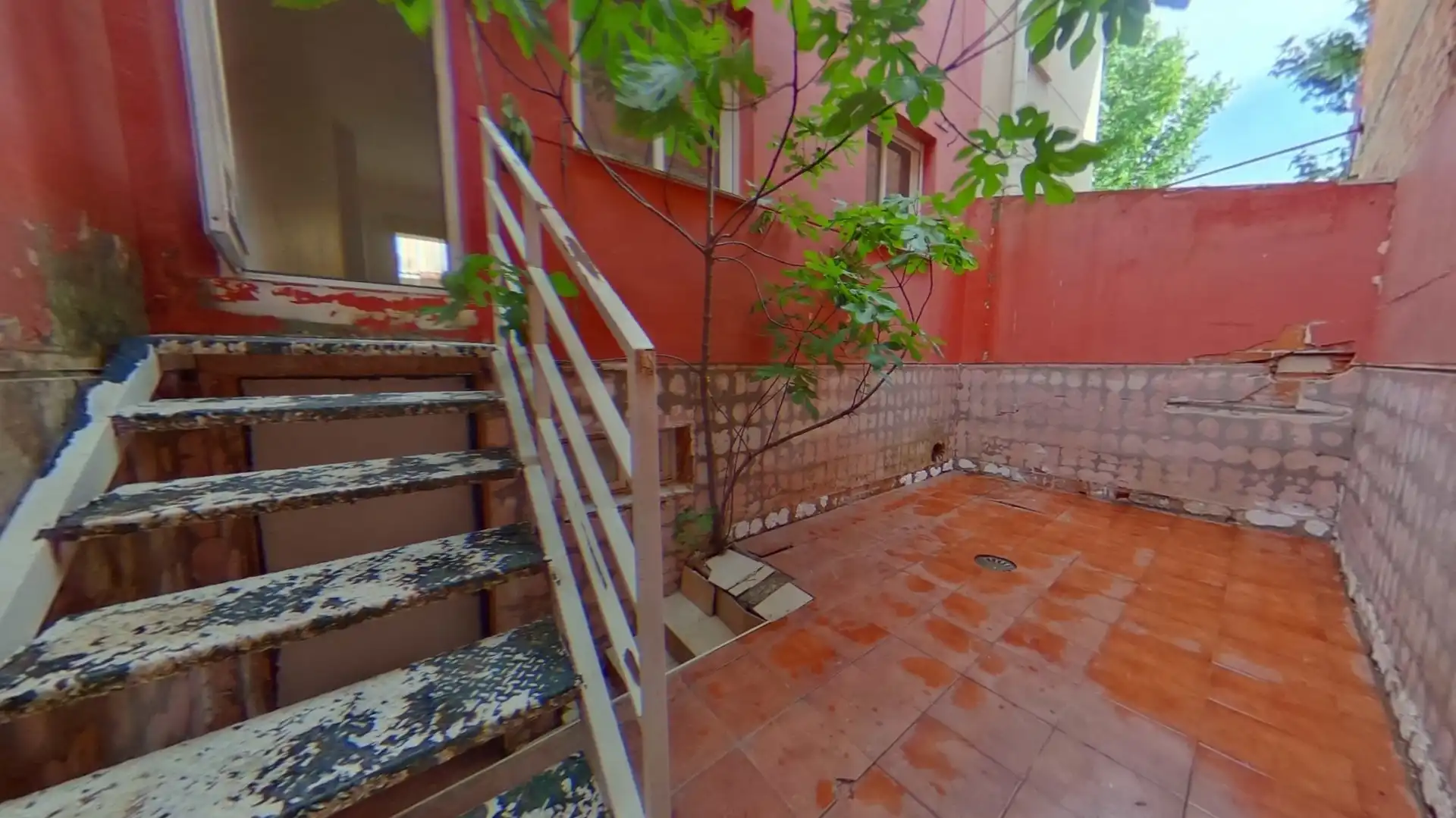 Terrace of Detached homes for sale in Villafranca de los Caballeros  with Storage room and Balcony