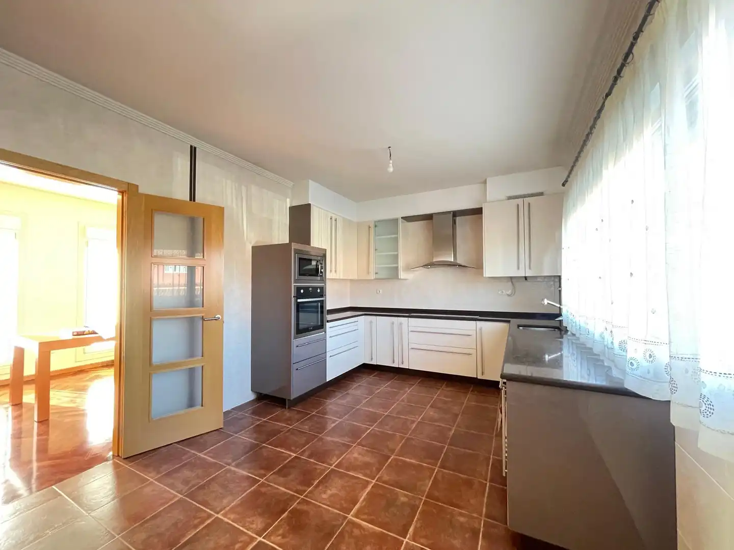 Cuina de Casa o xalet en venda en Sada (A Coruña)