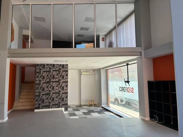 Local comercial en Venta en Calle INGENIERO SANCHIZ PUJALTE en Campoamor