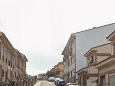 Casa con piscina in vendita a Las Ventas de Retamosa