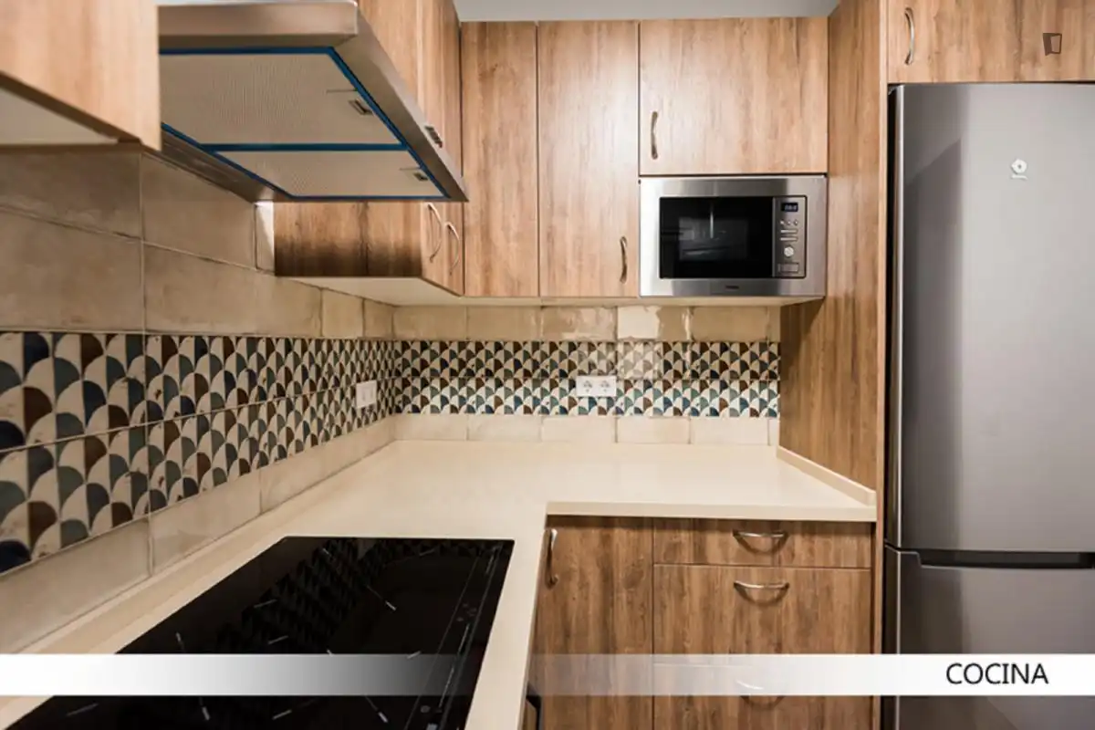 Habitación en Doctor Barraquer - G. Renfe - Policlínico
