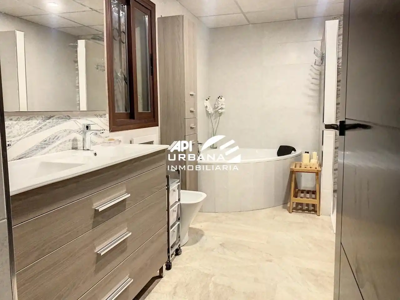 Bany de Casa o xalet en venda en Lucena amb Terrassa, Piscina i Moblat