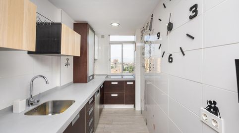 Foto 5 de Apartament en venda a 7 Calle Luz Casanova, Cartuja, Granada Capital