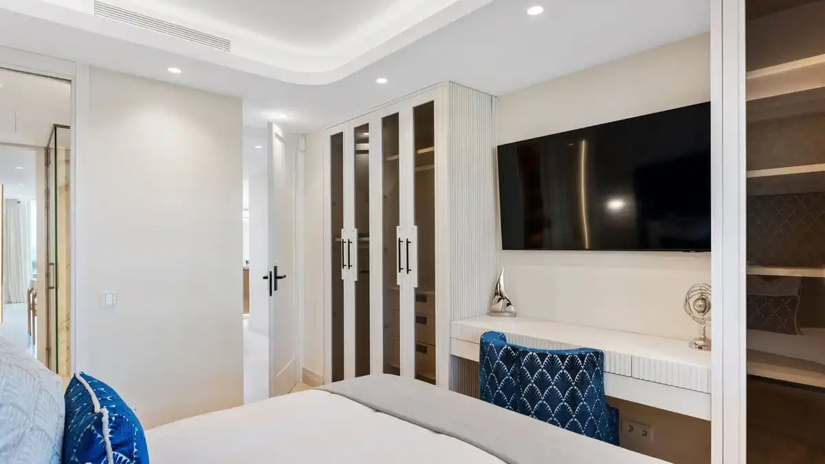 Dormitori de Planta baixa en venda en Marbella amb Aire condicionat, Terrassa i Piscina comunitària