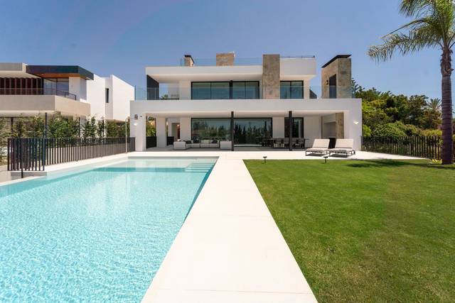 Casa-chalet en Venta en Los Naranjos
