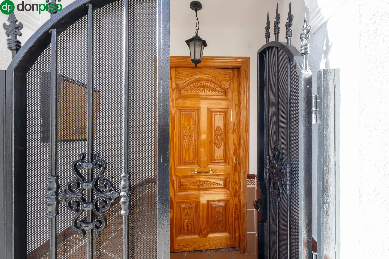 Casa a schiera in vendita a Calle de Mariana Pineda, imagen 3