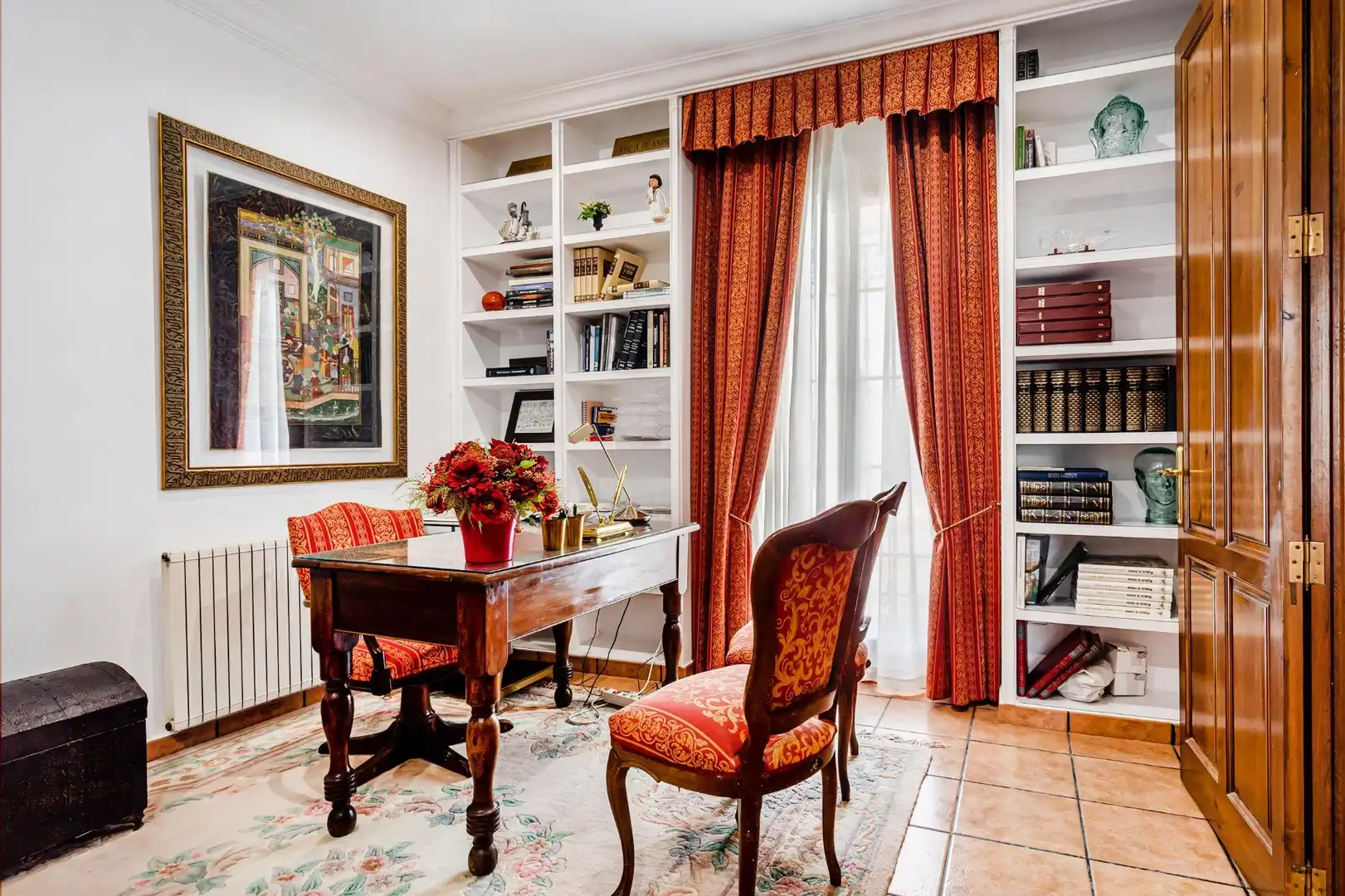 Dining room of Houses for sale in Chiva  with Air Conditioner, Private garden and Terrace