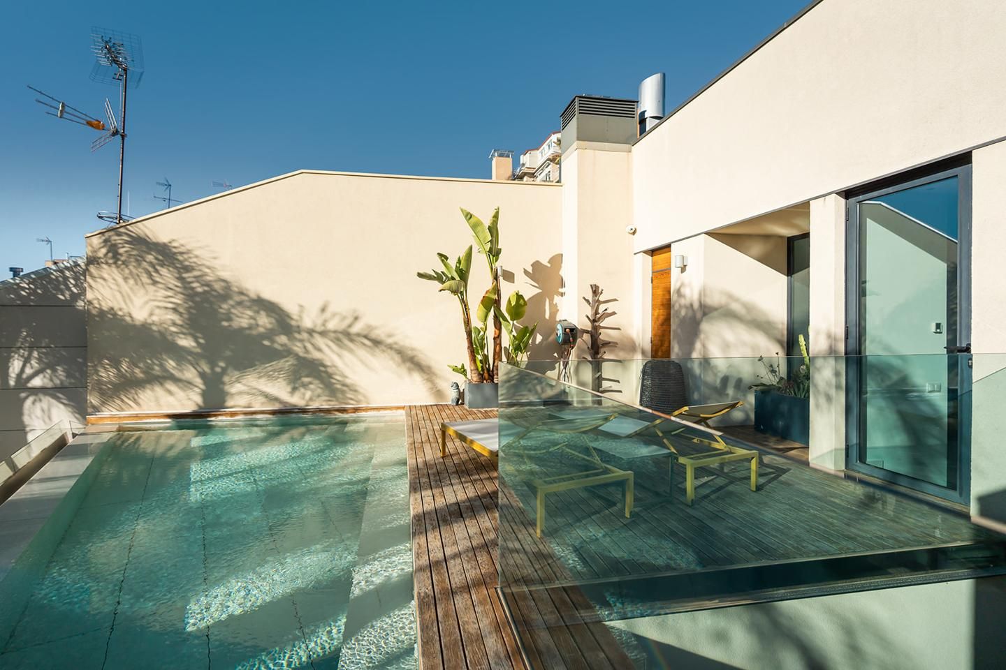 Swimming pool of House or chalet to rent in Terrassa  with Air Conditioner, Private garden and Terrace