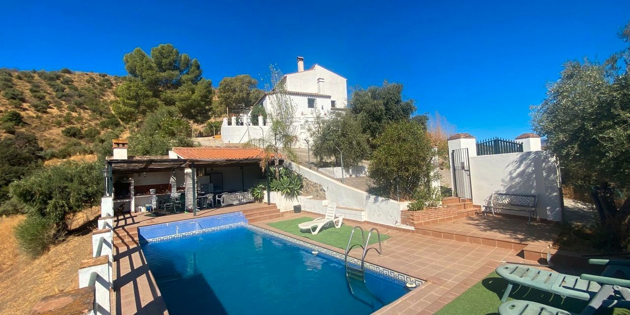 Swimming pool of Houses for sale in Málaga Capital  with Heating, Private garden and Terrace