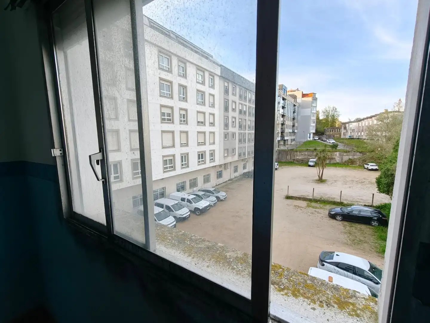 Außenansicht von Wohnung zum Verkauf in Pontevedra Capital  mit Privatgarten