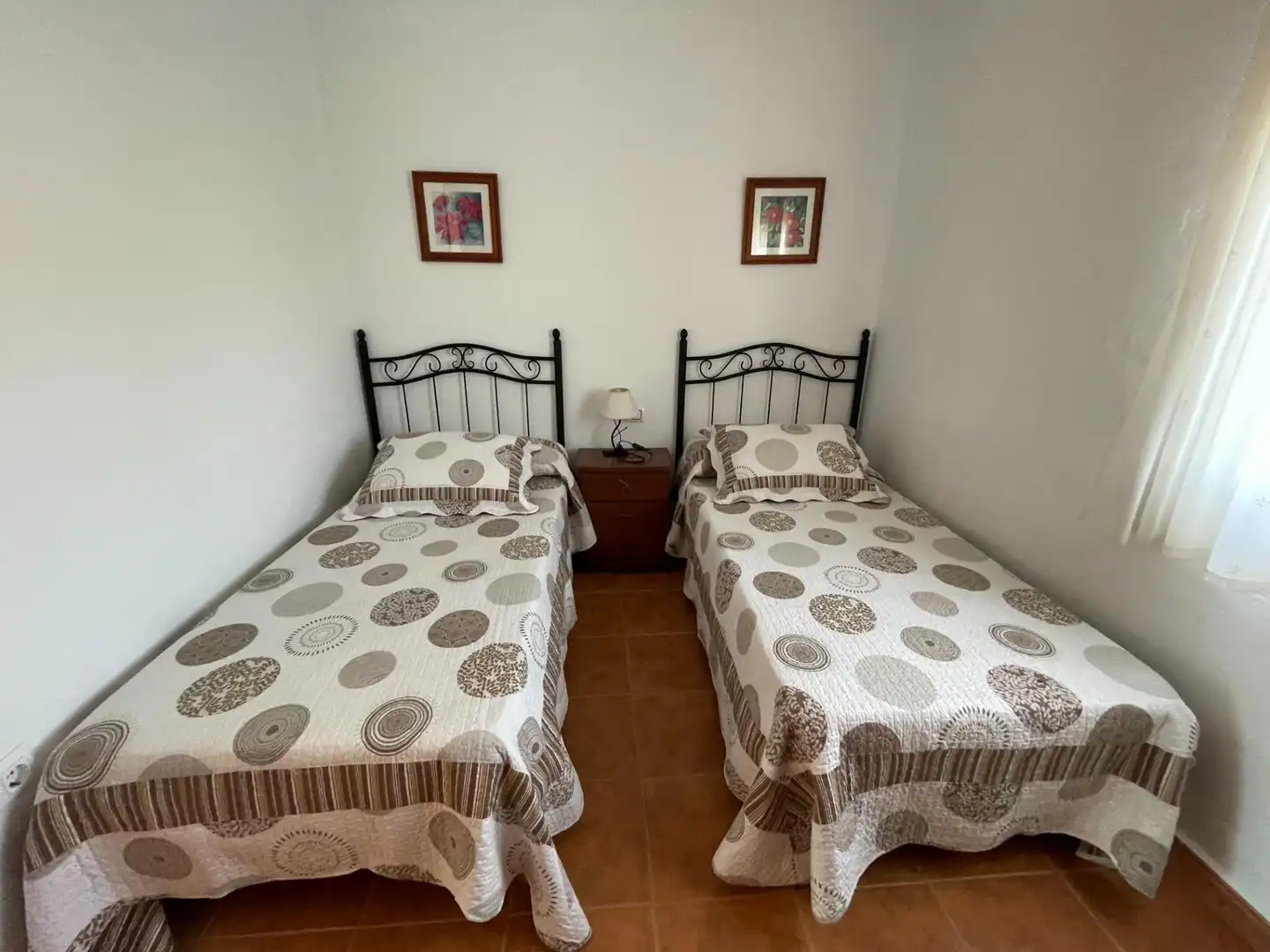 Dormitori de Finca rústica en venda en Tarifa amb Aire condicionat, Calefacció i Jardí privat