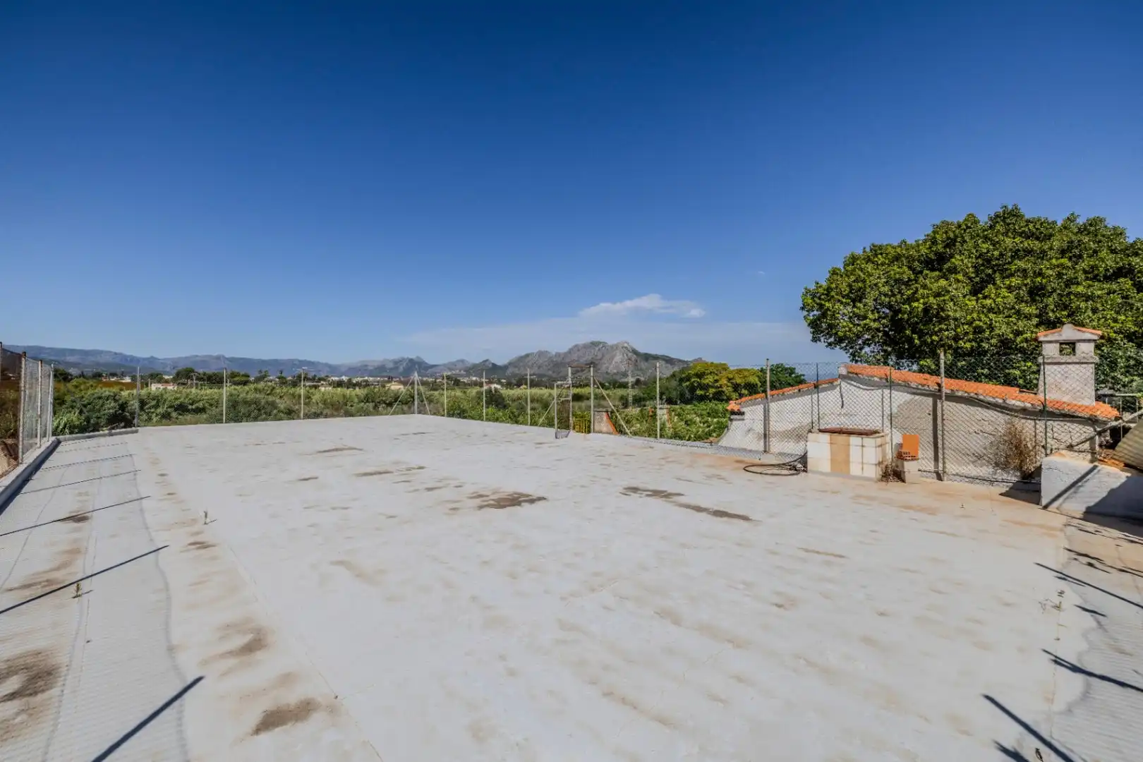 Terrassa de Finca rústica en venda en Dénia amb Aire condicionat, Calefacció i Jardí privat