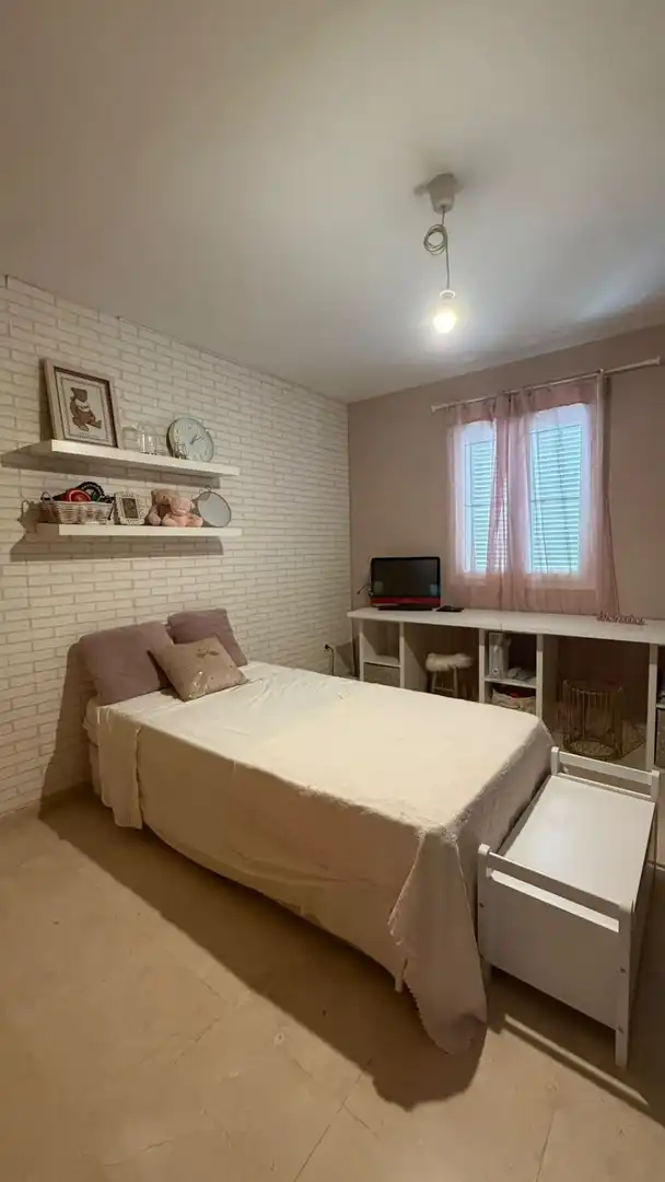 Habitación de Casa o chalet en venta en Córdoba con Aire acondicionado, Calefacción y Jardín privado