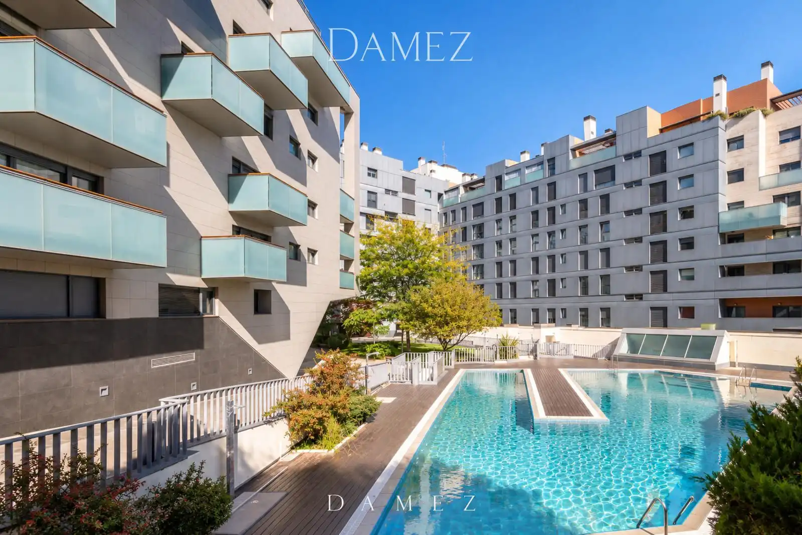 Vista exterior de Piso en venta en Madrid con Aire acondicionado, Calefacción y Terraza