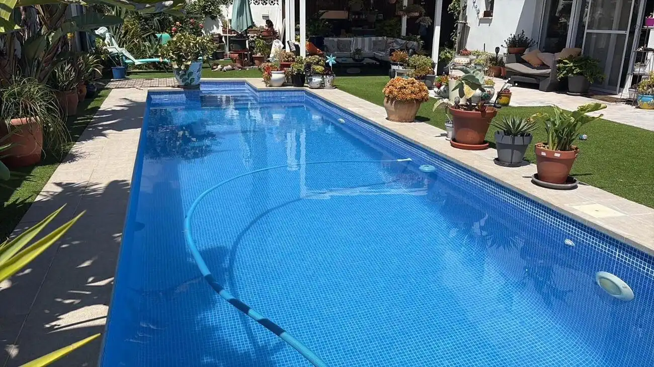 Casa amb piscina en venda a Centro, imagen 2