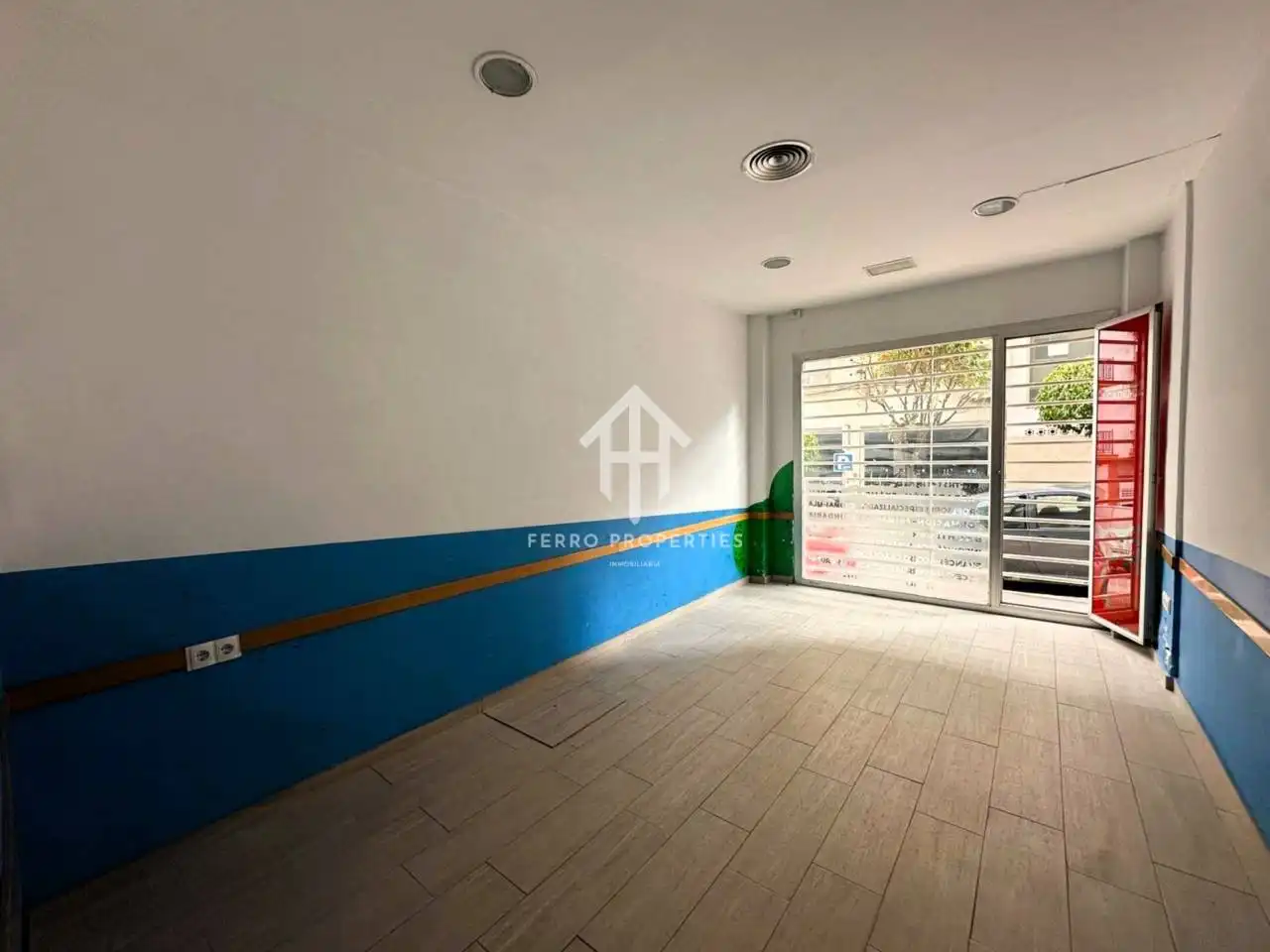 Locale commerciale in affitto a Calle Pline, imagen 5