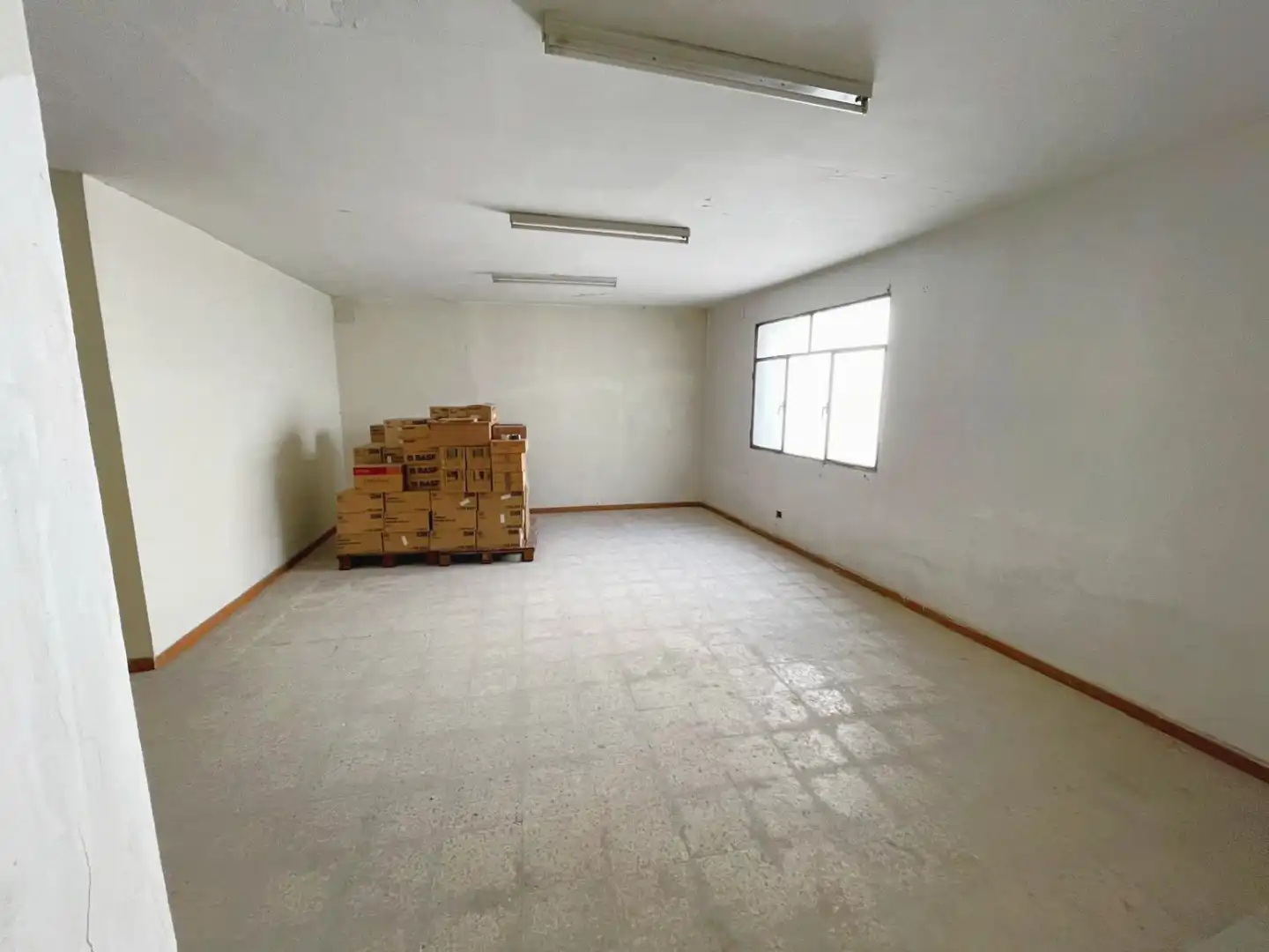 Commercial properties for sale in Valdepeñas