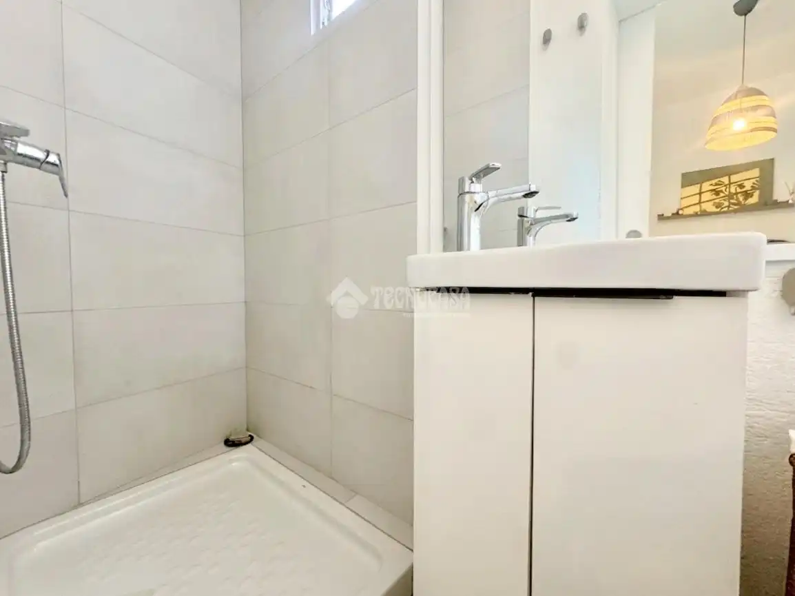 Baño de Piso en venta en Barcelona con Balcón