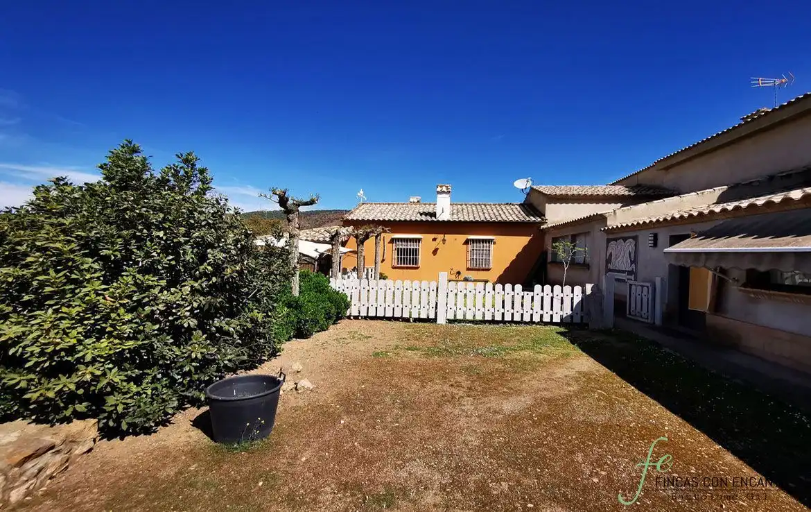 Garden of Country homes for sale in Espiel  with Air Conditioner, Private garden and Terrace