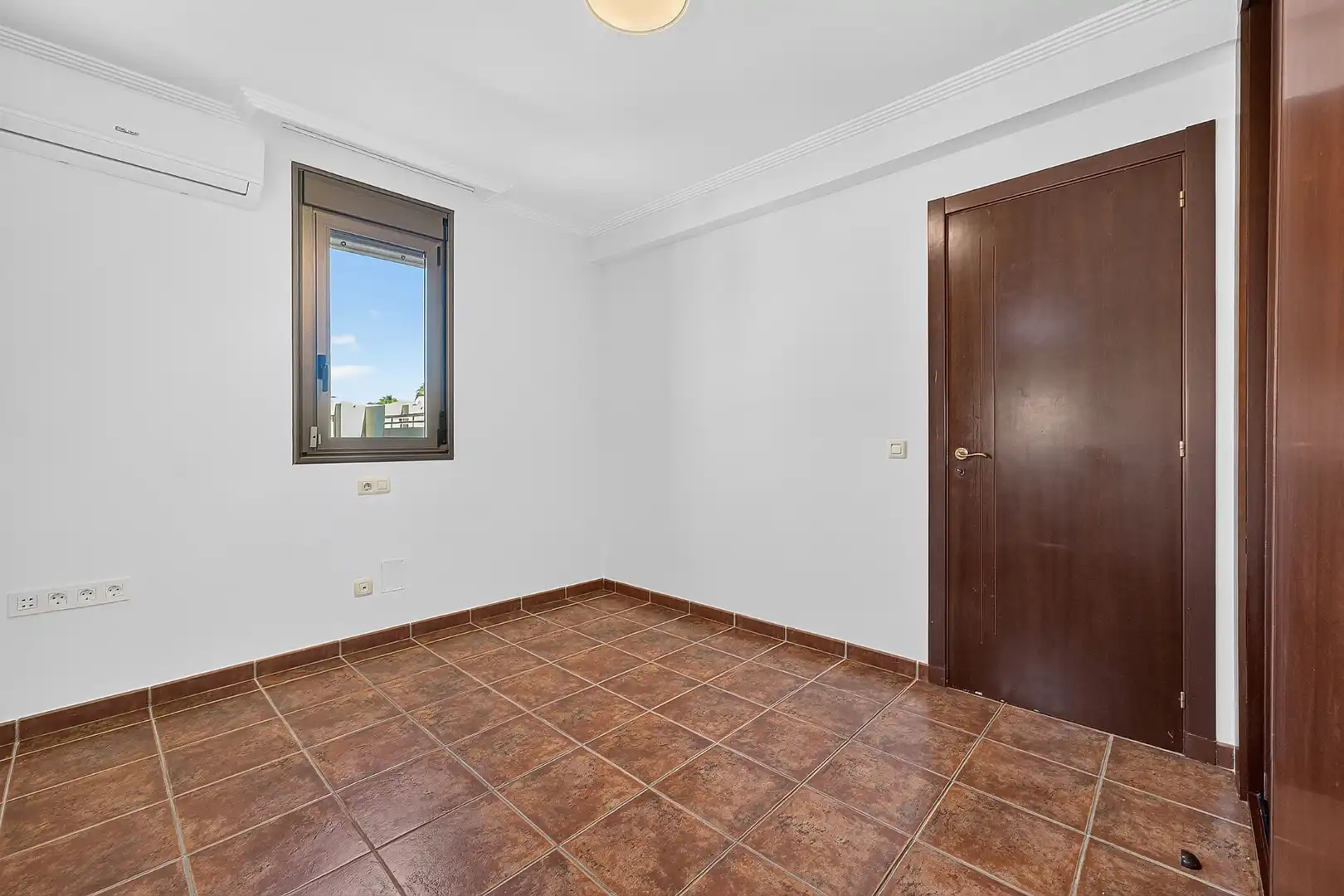 Habitación de Casa adosada en venta en Granadilla de Abona con Aire acondicionado, Terraza y Trastero