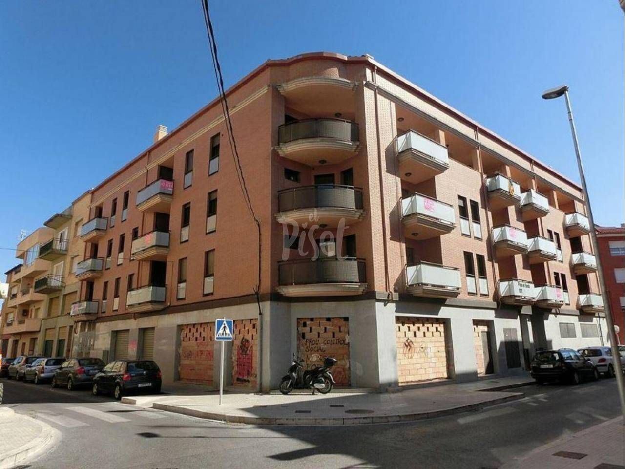Exterior view of Premises for sale in Sant Mateu de Bages