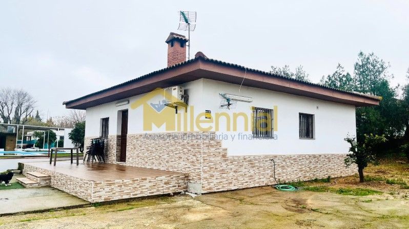 Vista exterior de Residencial en venda en Alcalá de Guadaira