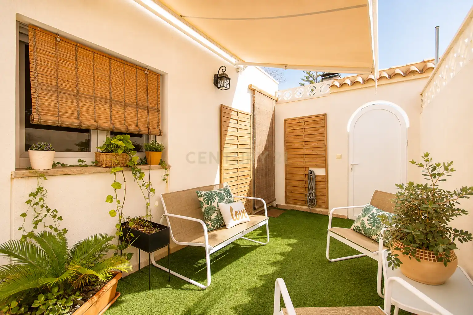 Terrassa de Casa o xalet en venda en Sant Joan d'Alacant amb Aire condicionat, Forn i Rentadora