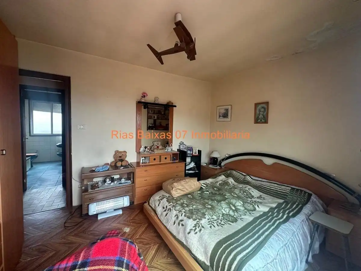 Bedroom of Houses for sale in Mos  with Terrace