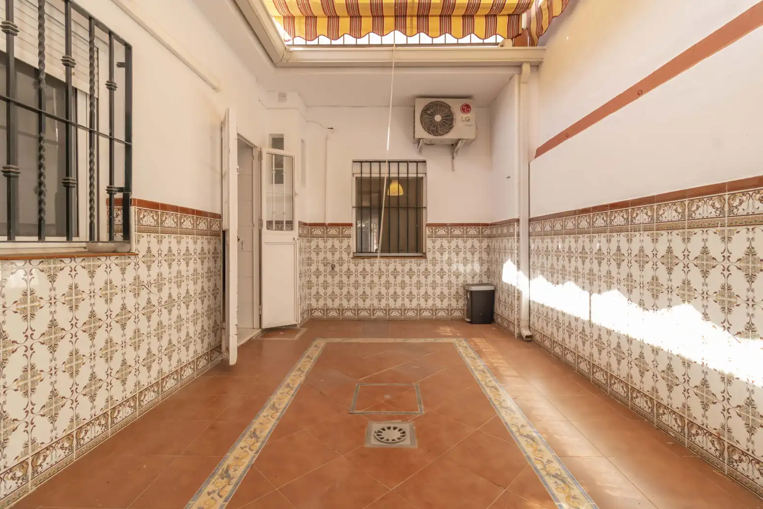 Casa adosada en venda a Tablada