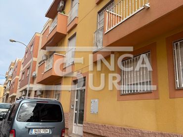 Appartement avec ascenseur à vendre à Calle Río Ebro