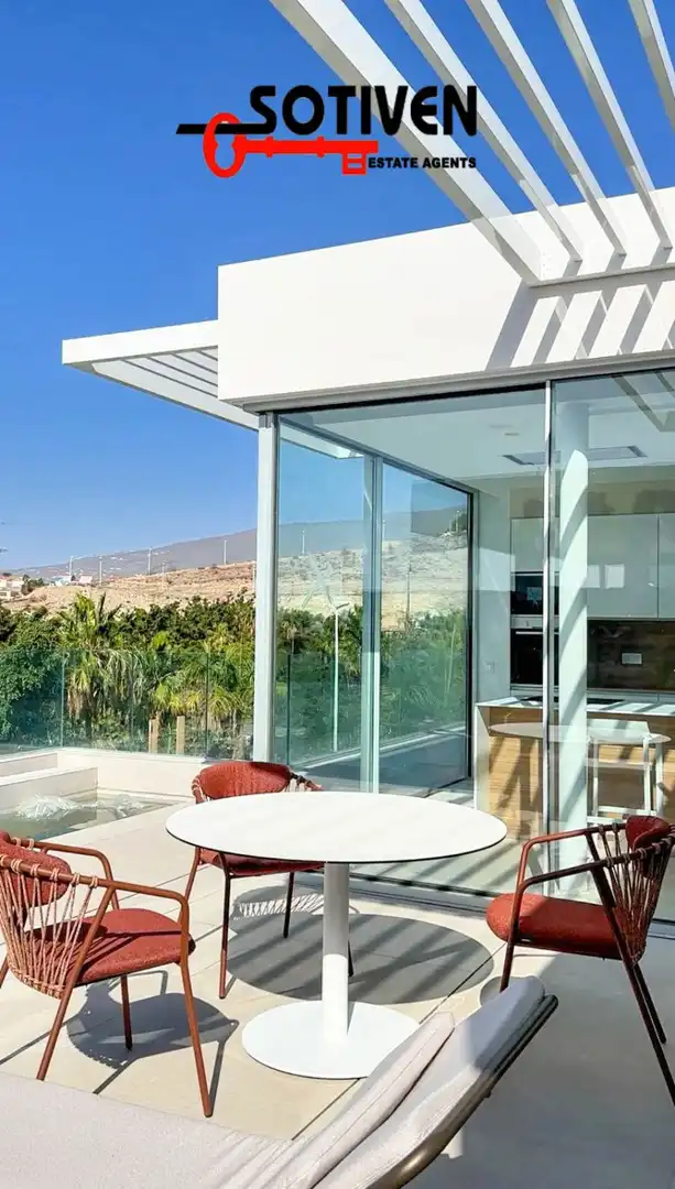Villa con piscina in vendita a Costa Adeje, imagen 3