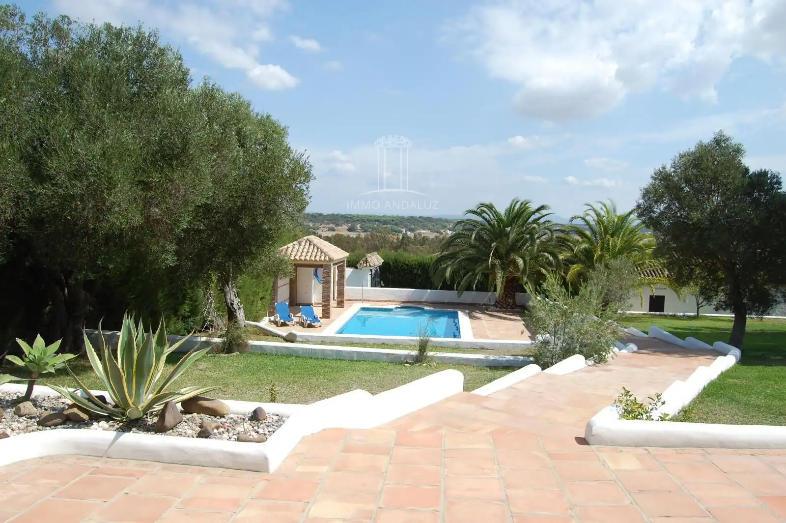Jardí de Casa o xalet en venda en Vejer de la Frontera amb Aire condicionat i Piscina