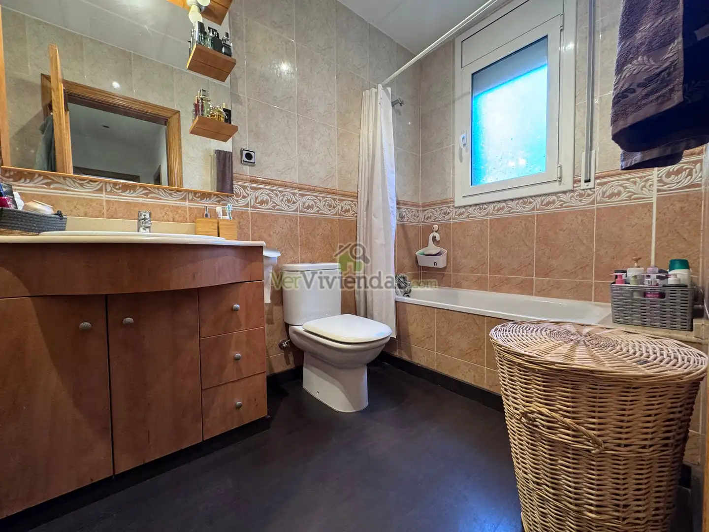 Casa o xalet en venda a Carrer de Migjorn, 34, Vallirana