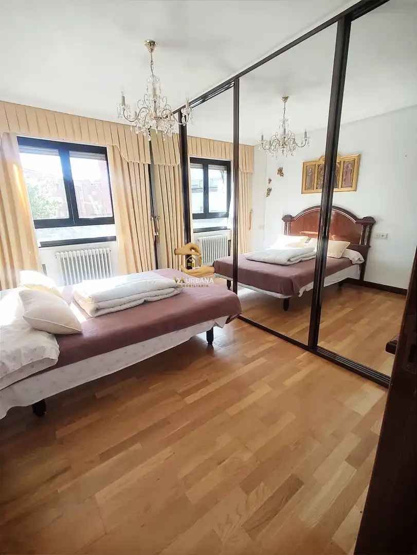 Schlafzimmer von Wohnung zur Miete in Salamanca mit Heizung, Terrasse und Abstellraum
